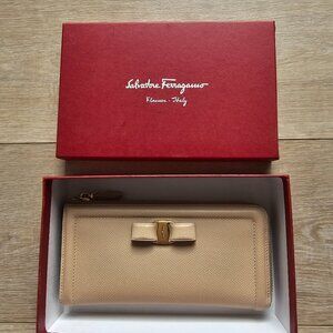 Salvatore Ferragamo wallet
